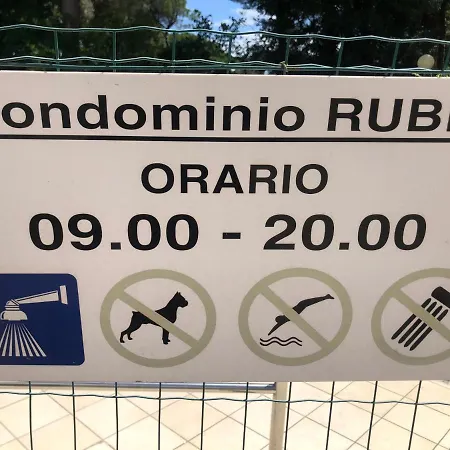 Appartamento Rubin Lignano Sabbiadoro Esterno foto